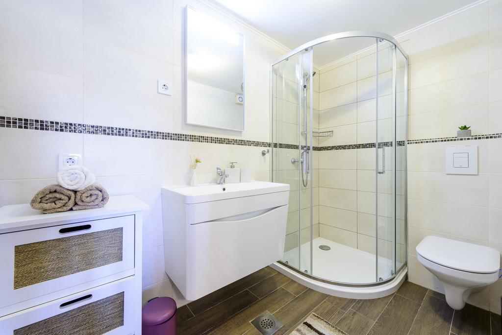 Mistral - Cosy With Sea View *